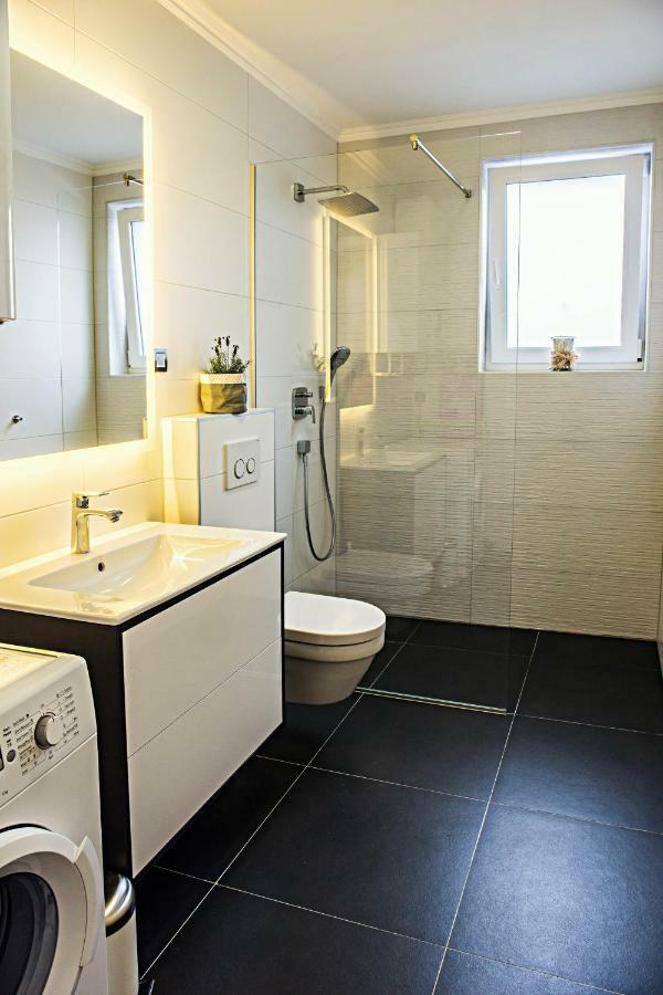 The View Luxury Apartment Dramalj Exterior foto
